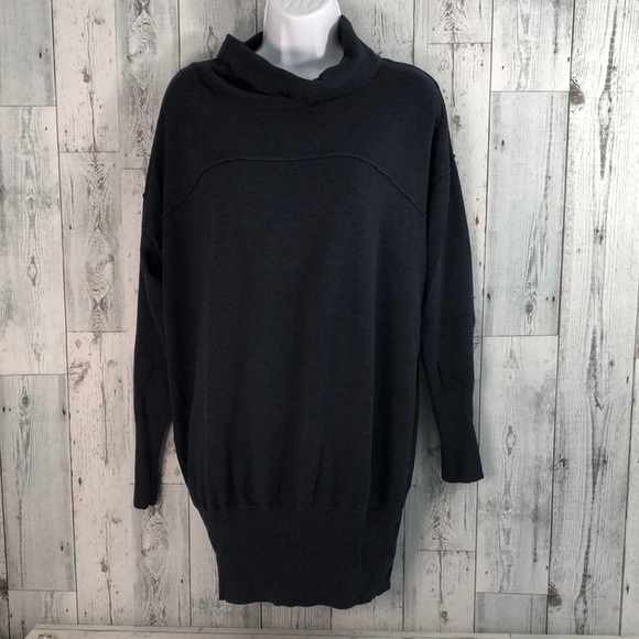 Athleta Cowl/Funnel Neck Tunic Dark Blue Medium - Picture 1 of 10